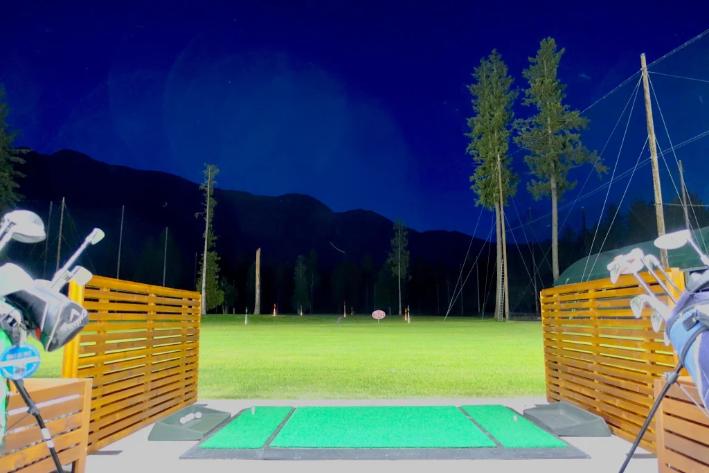 Where to go with teens in Vancouver, B.C. in 2022? Cultus Lake Driving Range and Tap-ins
