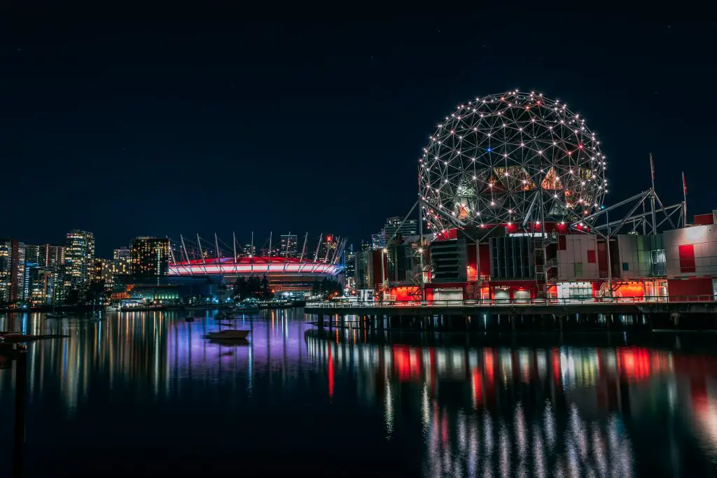 Science world is a great family trip with kids in Vancouver, B.C.