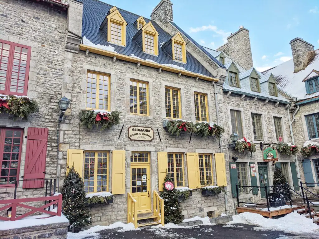 Quebec City romantic babymoon in Canada